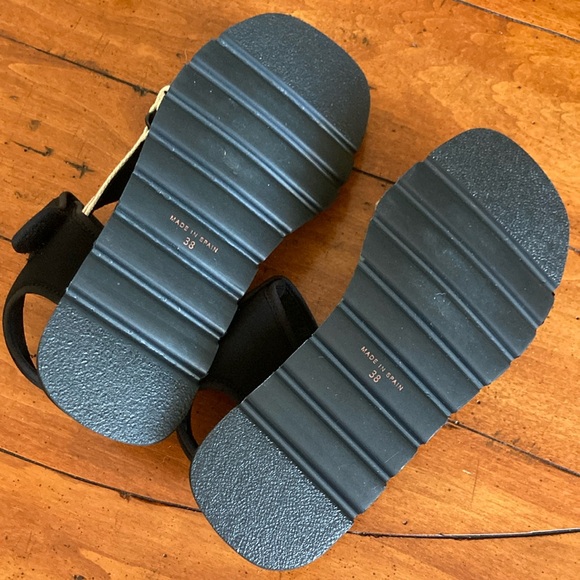 NWOT Antropologie Hotel Magique Sandals size 8 - Picture 3 of 3